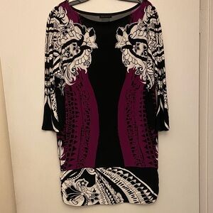 Eva Varro Black , White and Purple Tunic Top